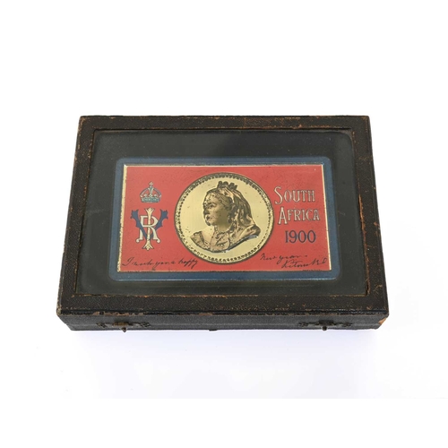 347 - A late Victorian South Africa Boer War Christmas tin, 1900, containing the original chocolate, 15 by... 