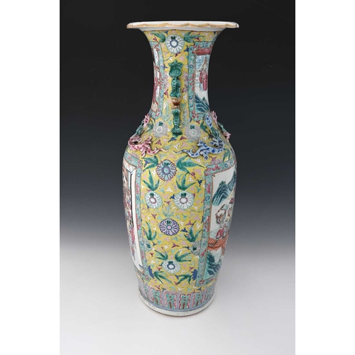 412 - A Chinese famille rose vase, shouldered form with lizard moulded neck and dog handles, decorated wit... 