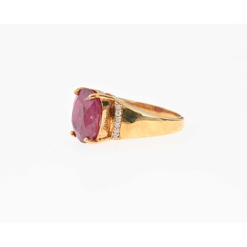 43 - An 18ct gold ruby single-stone dress ring, with brilliant-cut diamond line side, ruby estimated weig... 