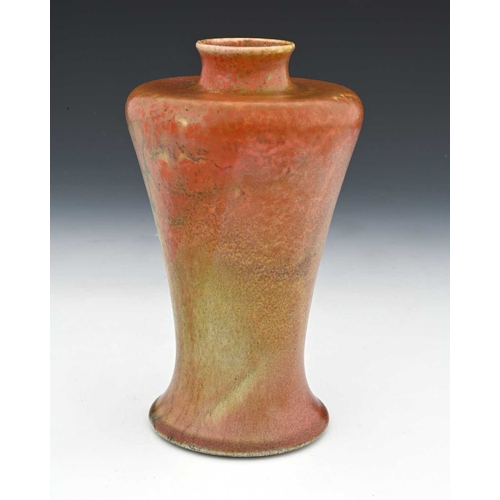 760 - Ruskin Pottery, a Souffle glazed vase, 1905, Meiping form, mottled orange with green fissured veins ... 