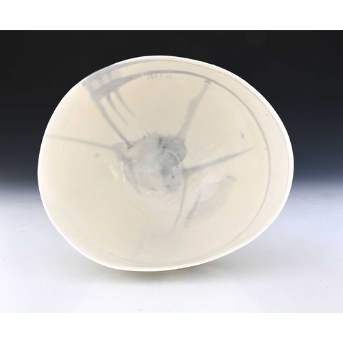 789 - Anne Butler (British, 20th/21st Century), a bone china bowl, decorated with grey slips, polished ung... 