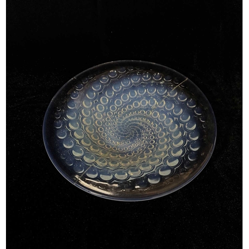 236 - Rene Lalique, an opalescent Volutes glass bowl, model 10-395, designed circa 1934, polished, etched ... 