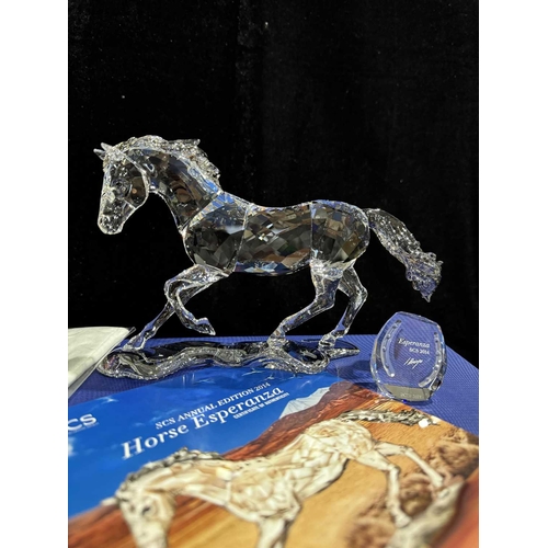 263 - A Swarovski Crystal figure 'Horse Esperanza', SCS Annual Edition 2014 with plaque and gloves, certif... 