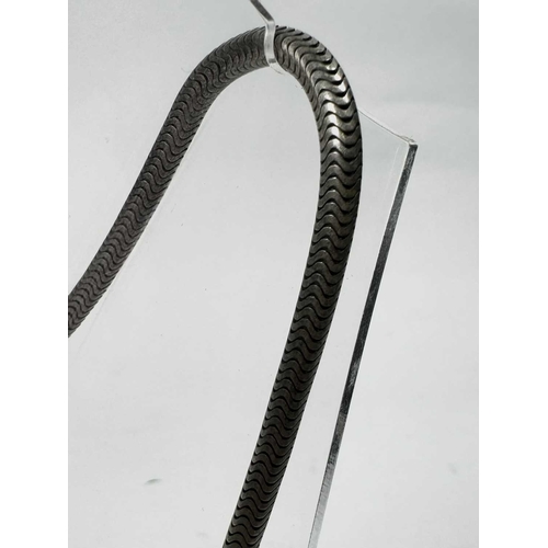 647 - A Victorian silver snake-link chain, stamped silver, length 48.5cm, 35.5g