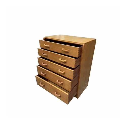 808 - An oak G-Plan tallboy chest of drawers, mid-century, five drawers of graduated sizes (short on top t... 