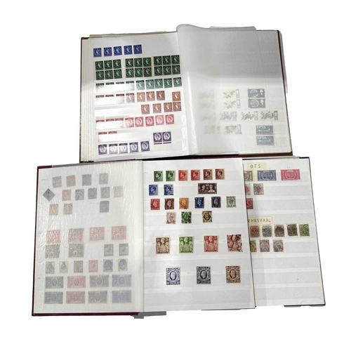 82 - A tray of stamp albums, to include British, Commonwealth and an album of Canada, (1 tray)