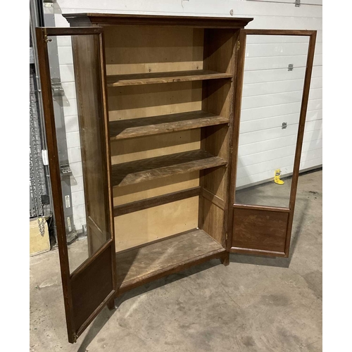 833 - An early 20th century glass fronted wooden display cabinet, housing three shelves, height 169cm, dep... 