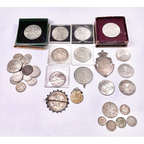 707 - Two commemorative 1951 Festival of Britain white metal crowns/five shilling coins, boxed, one with p... 