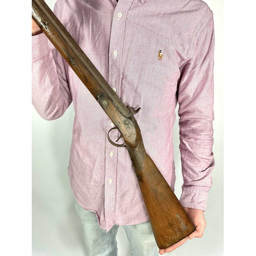 220 - Ryan & Watson, c.1800, sporting smooth bore black powder rifle, 37