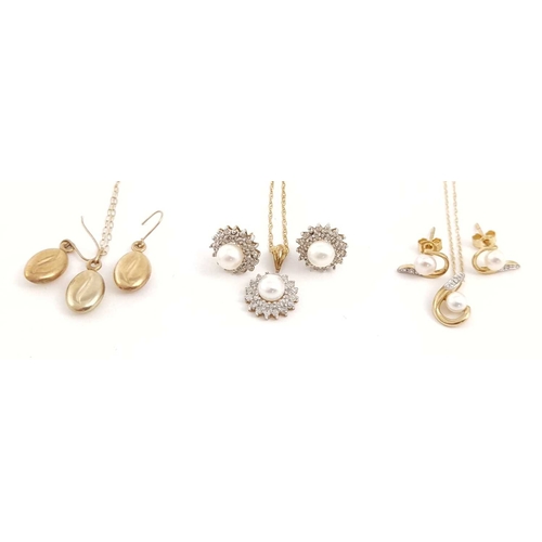 286 - Three sets of jewellery, to include two diamond and cultured pearl sets and a set of coffee bean des... 