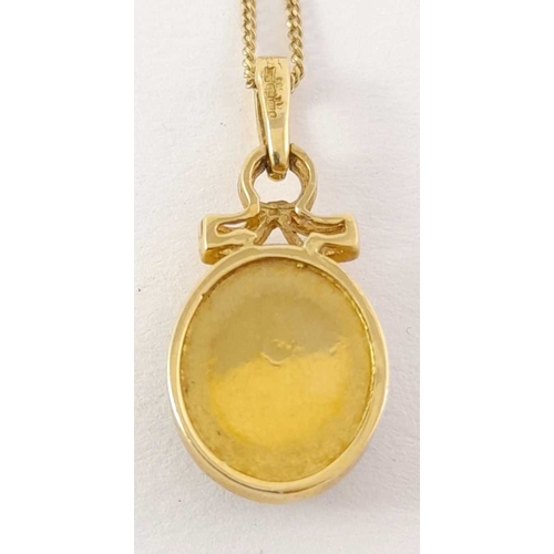 292 - An 18ct gold opal cabochon single-stone pendant, with chain