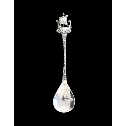 326 - Alexander Ritchie (attributed), an Iona Arts and Crafts silver spoon, cast with a dragon boat in ful... 