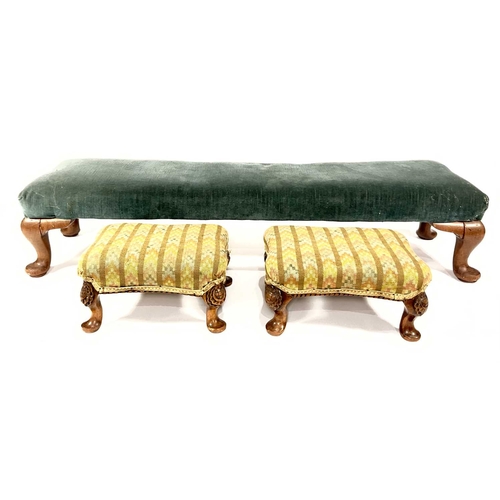 370 - A pair of needlework footstools, possibly late 19th/early 20th century, 19cm high, 33cm wide, 27cm d... 