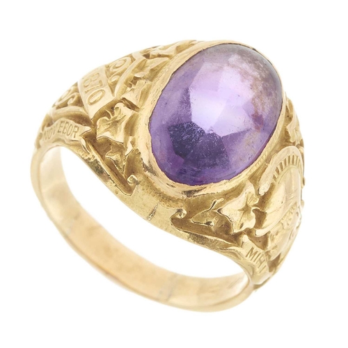 123 - Tiffany & Co., an Art Deco 14ct gold amethyst signet ring for Hunter College, engraved with motto Mi... 