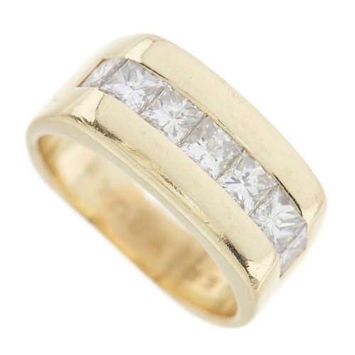 213 - A 14ct gold calibre-cut diamond ring, with shaped band, estimated total diamond weight 1.50ct, H-I c... 