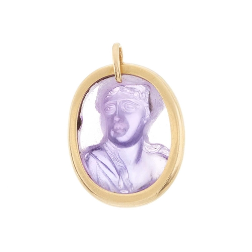 28 - A 19th century gold amethyst cameo pendant, length 2.5cm, 5.9g