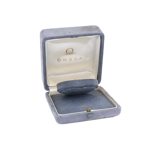 293 - 
Omega
A cocktail watch
Case: Signed. 18ct gold. Swiss convention marks. Case number 370733. Case ba... 