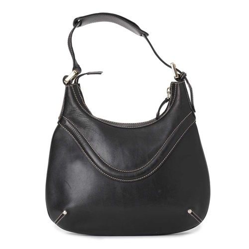 416 - Gucci, a small Hysteria Crest hobo handbag, crafted from smooth black leather, featuring the maker's... 