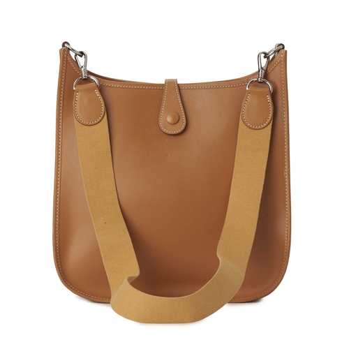 432 - Hermes, a 2000 Evelyne I PM handbag, crafted from natural brown box calf leather, featuring a detach... 