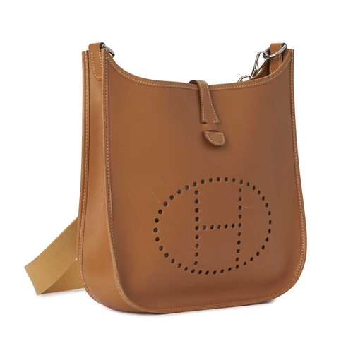 432 - Hermes, a 2000 Evelyne I PM handbag, crafted from natural brown box calf leather, featuring a detach... 