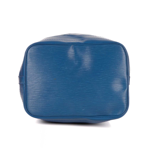 482 - Louis Vuitton, a blue epi Noe GM handbag, crafted from textured blue epi leather with smooth leather... 