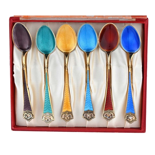 134 - David Anderson, a Harlequin set of six silver gilt and enamelled coffee spoons, cast with foliate co... 