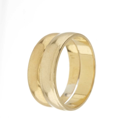24 - A 22ct gold and an 18ct gold wedding band ring, hallmarks for London 1917 and 1970, ring sizes Q and... 