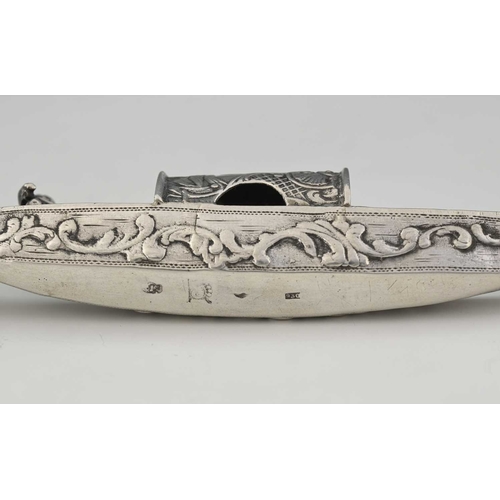77 - A Continental silver novelty miniature gondola, the underside marked '930', length 14cm, together wi... 