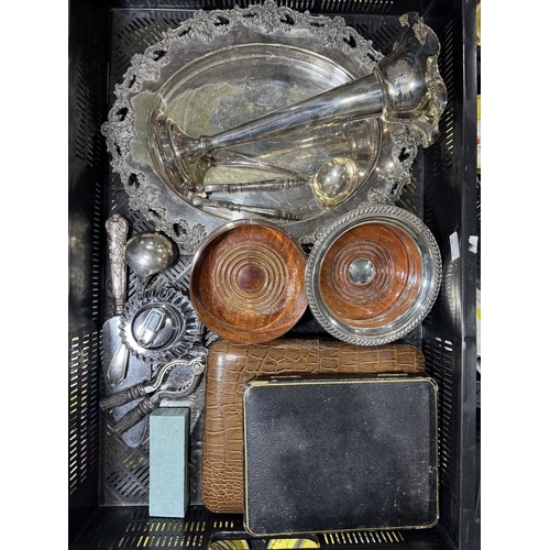 388A - An Elizabeth II silver wine bottle coaster, by Barker Ellis Silver Co., Birmingham 1987, modelled in... 