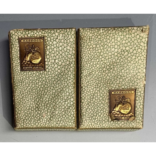 410 - A collection of playing cards, most unused, Thomas de la Rue 'Pierrot' cased set with sample card, b... 