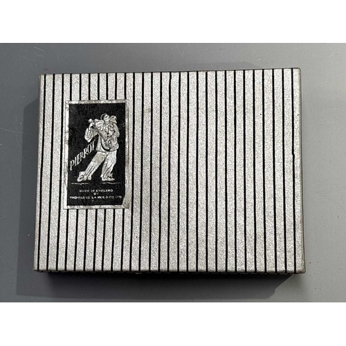 410 - A collection of playing cards, most unused, Thomas de la Rue 'Pierrot' cased set with sample card, b... 