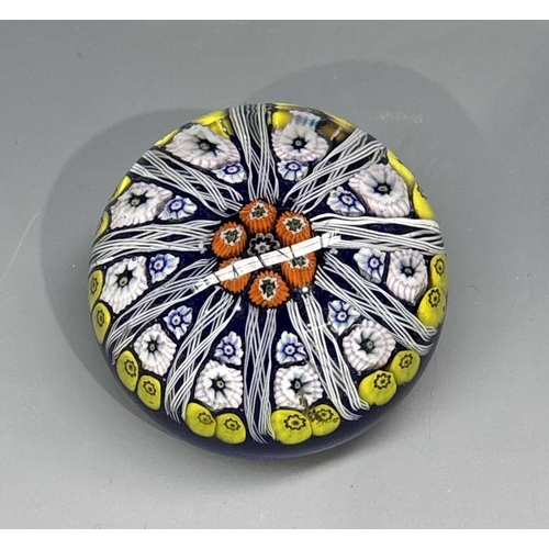 410 - A collection of playing cards, most unused, Thomas de la Rue 'Pierrot' cased set with sample card, b... 