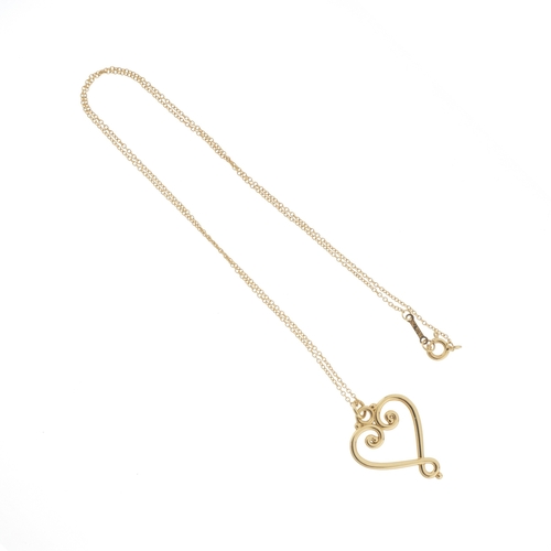 120 - Paloma Picasso for Tiffany & Co., a 18ct gold Venice Goldoni Heart pendant, with trace-link chain, s... 