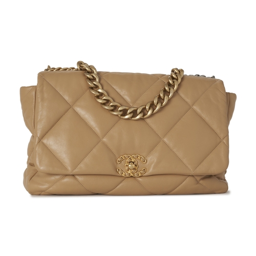 290 - Chanel, a 19 Maxi Flap handbag, featuring a caramel quilted lambskin leather exterior, with mixed ha... 