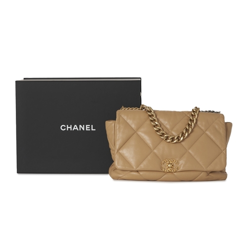 290 - Chanel, a 19 Maxi Flap handbag, featuring a caramel quilted lambskin leather exterior, with mixed ha... 