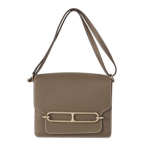 390 - Hermes, a 2022 Roulis 23 handbag, crafted from Etoupe taupe leather, with Palladium-plated hardware,... 