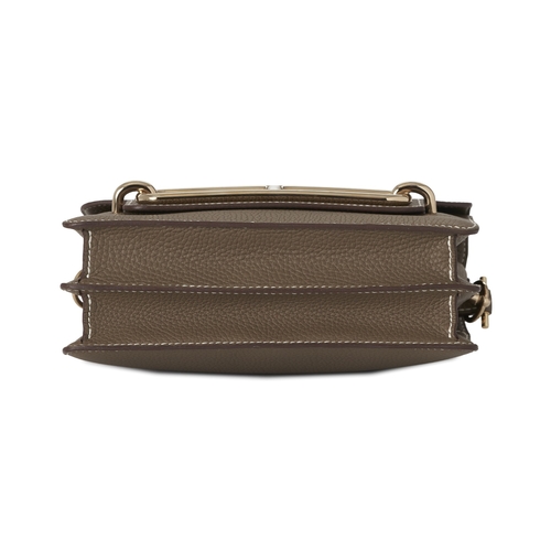 390 - Hermes, a 2022 Roulis 23 handbag, crafted from Etoupe taupe leather, with Palladium-plated hardware,... 