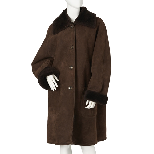 510 - Maska, a ladies brown shearling coat, short lapel collar, button fastenings and two outer pockets, l... 