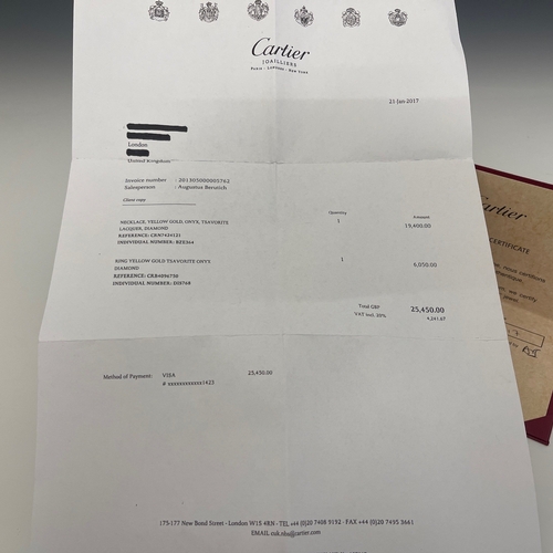 59 - Cartier, an 18ct gold brilliant-cut diamond and black lacquer Panthere de Cartier ring, with green g... 