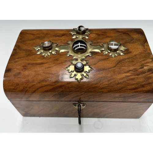 130 - Victorian walnut and agate box,covered in a figurative walnut veneer mounted with a brass Puginesque... 