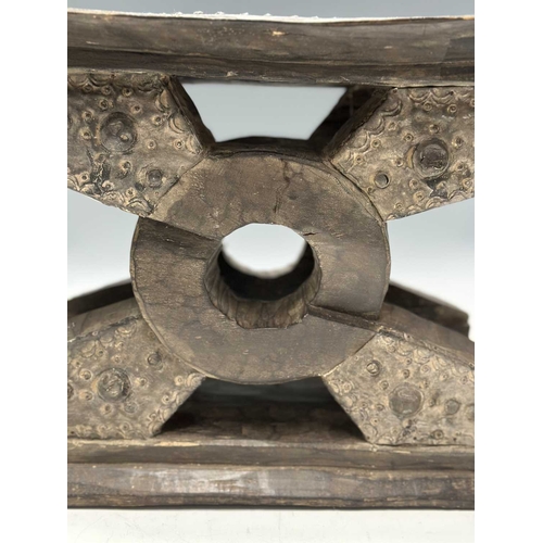 132 - An Ashanti (Asante) stool or Asesedwa, hand carved tribal Ghanaian crescent shaped seat, double pede... 