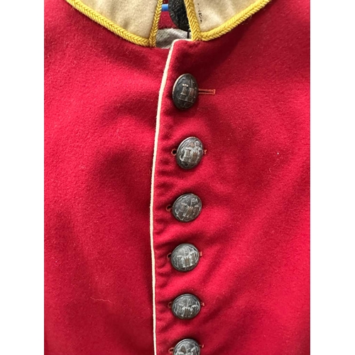 171 - A 6th Inniskilling Dragoons, full dress tunic made from scarlet cloth, cream cloth to cuffs and coll... 