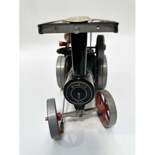 173 - A Mamod TE1A steam engine with drive stick/ steering rod l: 25.5cm, h: 17cm