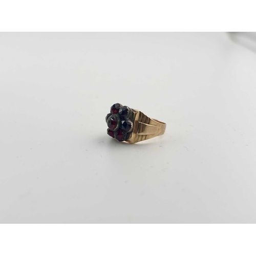 420 - Three rings, set with garnets, pearl and pastes, one stamped 9ct, total weight 8g, AF
