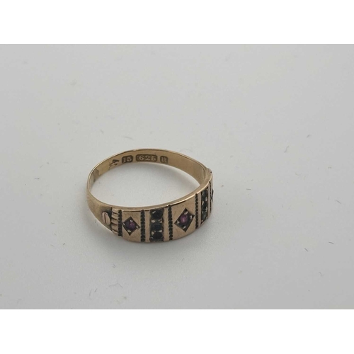 452 - Two late Victorian 15ct gold rings, to include a signet ring with missing gem, and a ring set with t... 