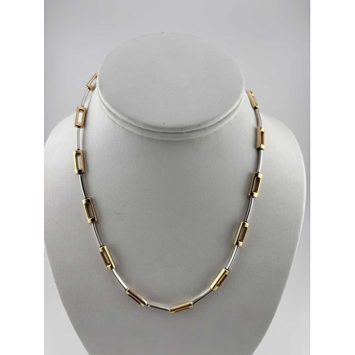 453 - A 9ct bi-colour necklace, hallmarks for London, length 43cm, 14.7g