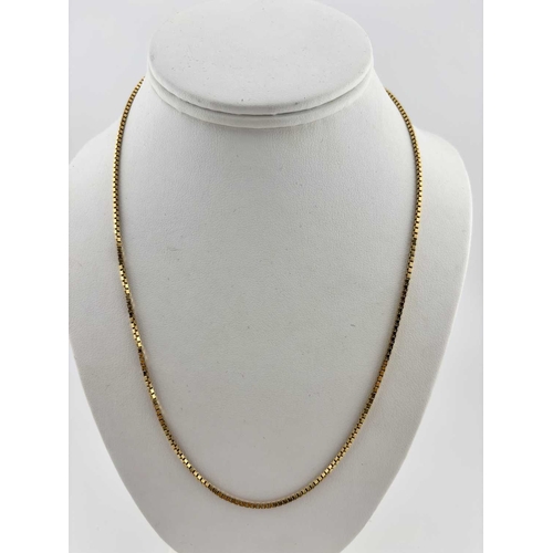 456 - A box-link chain necklace, Italian marks, stamped 750, length 50cm, 10.5g.