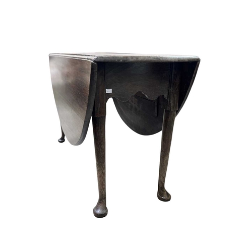 546 - Two Georgian dining tables, a mahogany gate leg table with oval leaves, slim tapering legs to pad fe... 