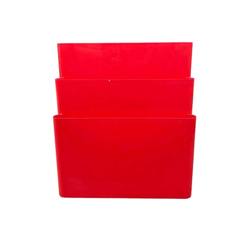 563 - Giotto Stoppino (Italian, 1926-2011) for Kartell, a red plastic six-division magazine rack, of oppos... 
