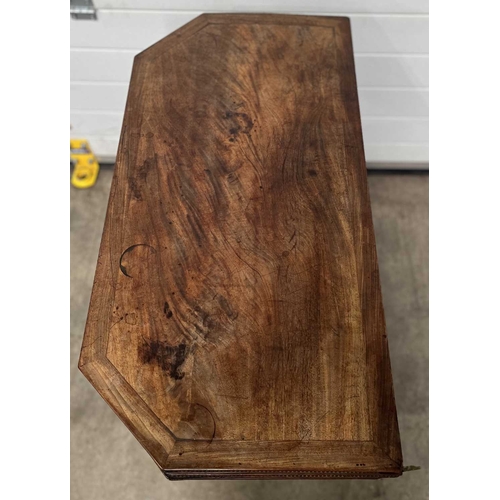 573 - A Regency mahogany fold over card table, dentilled top with concertina action, green baize, cut corn... 